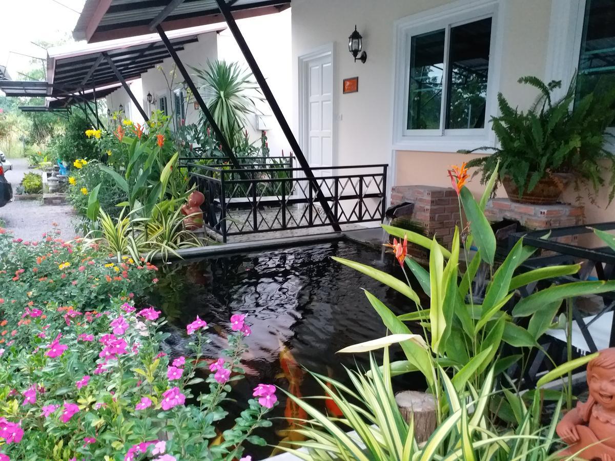 Fancy Carp Resort Ча-Ам Экстерьер фото