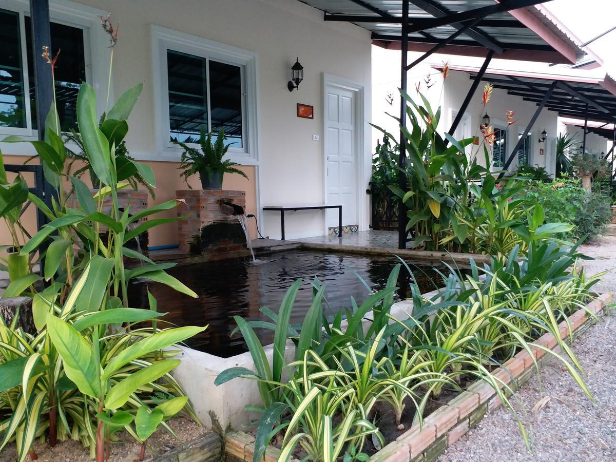 Fancy Carp Resort Ча-Ам Экстерьер фото